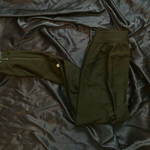 Black lululemon joggers